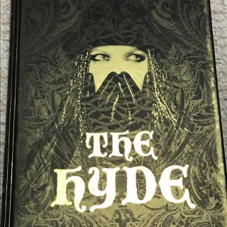 ラルクアンシエル(L'Arc～en～Ciel)のTHE HYDE(L'Arc〜en〜Ciel hyde 自叙伝)(ミュージシャン)