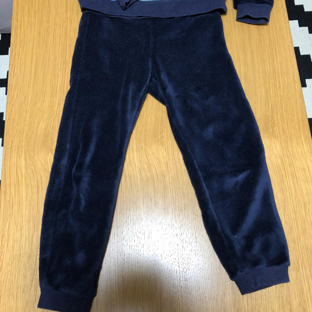 H&M(エイチアンドエム)のエルサモコモコパジャマ キッズ/ベビー/マタニティのキッズ服女の子用(90cm~)(パジャマ)の商品写真