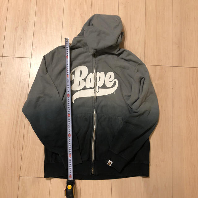 A BATHING APE(アベイシングエイプ)のA BATHING APE メンズのトップス(パーカー)の商品写真