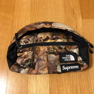 シュプリーム(Supreme)の値下げしました。supreme ウエストバッグ  枯葉(ウエストポーチ)