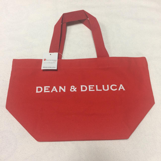 DEAN&DELUCA  トートバック レッド S  1350→1300 レディースのバッグ(トートバッグ)の商品写真