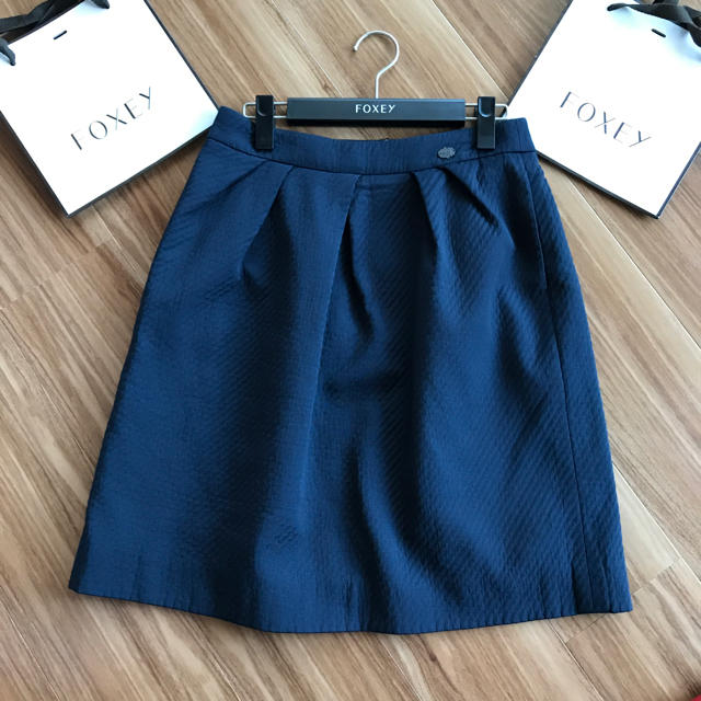 2022年激安 ♡美品♡フォクシー スカート - kami-waza.jp