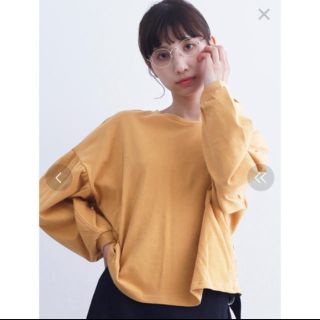 メルロー(merlot)の【新品】merlot パフスリーブトップス(カットソー(長袖/七分))