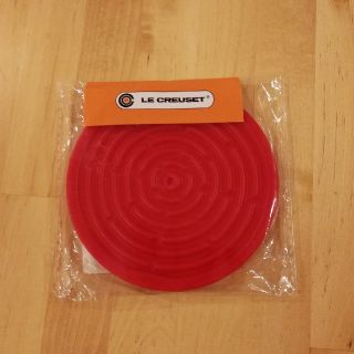 ルクルーゼ(LE CREUSET)の☆値下げしました☆ルクルーゼ☆ポットホルダーミニ(収納/キッチン雑貨)