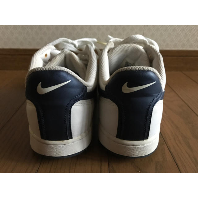 NIKE(ナイキ)のNIKEスニーカー 26.5cm メンズの靴/シューズ(スニーカー)の商品写真