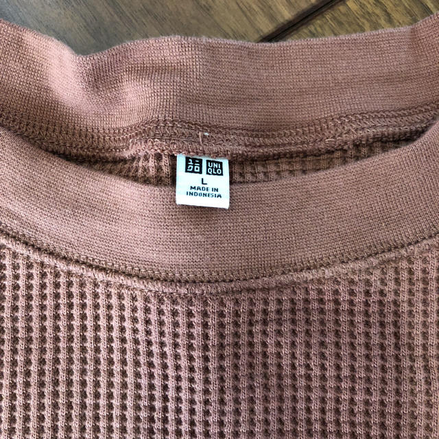 UNIQLO(ユニクロ)のユニクロ ワッフルクルーネックＴ レディースのトップス(Tシャツ(長袖/七分))の商品写真