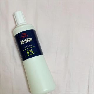 ウエラ(WELLA)のウエロキソン パーフェクト 6%(カラーリング剤)