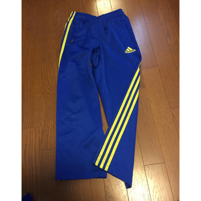 adidas(アディダス)のアディダスジャージ上下   140㎝ キッズ/ベビー/マタニティのキッズ服男の子用(90cm~)(その他)の商品写真