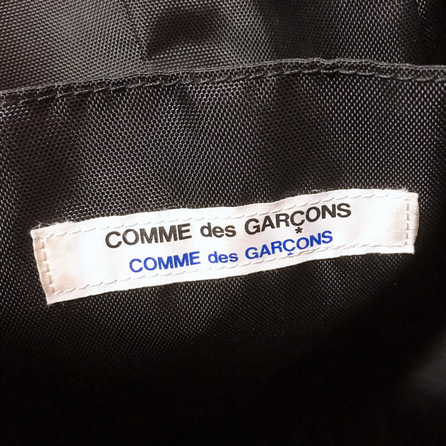 COMME des GARCONS(コムデギャルソン)のコムデギャルソン 丸型バッグ レディースのバッグ(トートバッグ)の商品写真