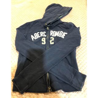 アバクロンビーアンドフィッチ(Abercrombie&Fitch)のAbercrombie&Fitch レディース パーカー MEDIUM 紺 (パーカー)