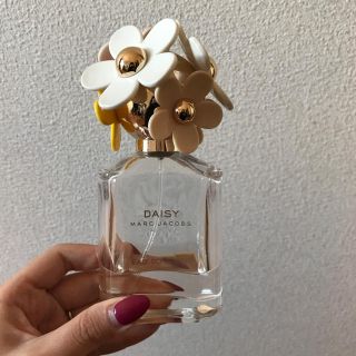 マークバイマークジェイコブス(MARC BY MARC JACOBS)のMARC BY MARCJACOBS デイジー 75ml(香水(女性用))