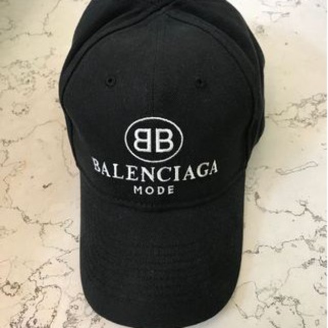 BALENCIAGA　キャップ