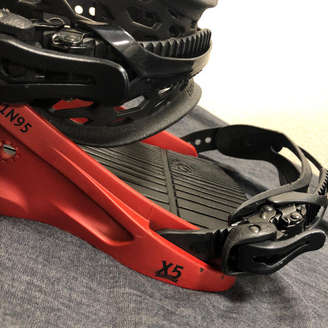 FLUX XF L RED | legaleagle.co.nz