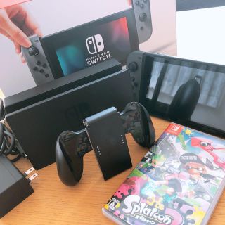 ニンテンドースイッチ(Nintendo Switch)のNintendo Switch スプラトゥーン2ソフト付(家庭用ゲーム機本体)