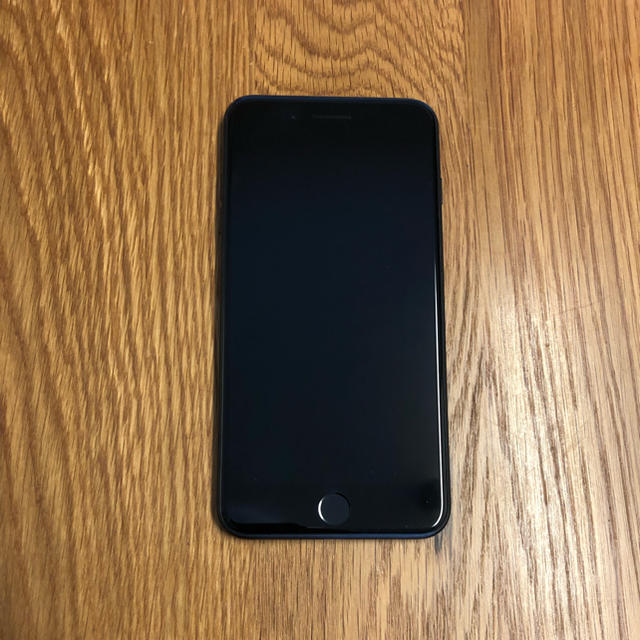iPhone7 Black 128GB SIMフリー applestore購入品