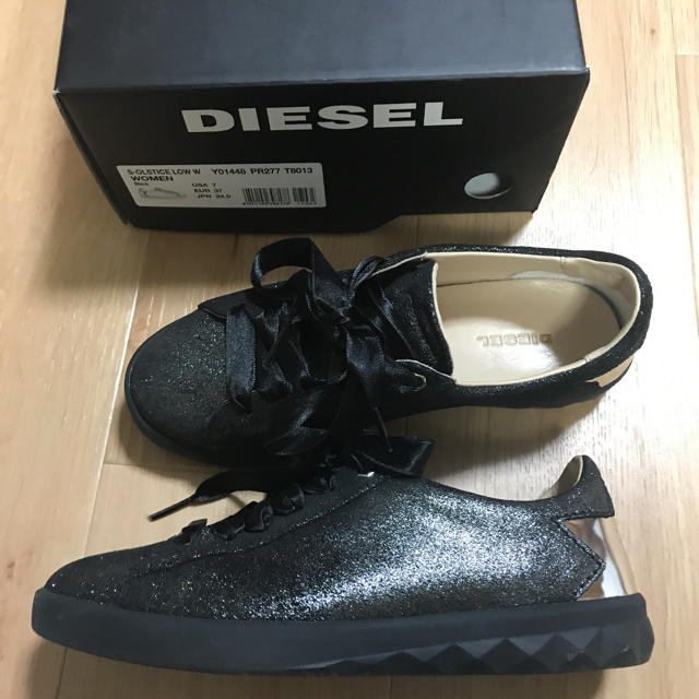 DIESEL(ディーゼル)のdiesel  スニーカー レディースの靴/シューズ(スニーカー)の商品写真