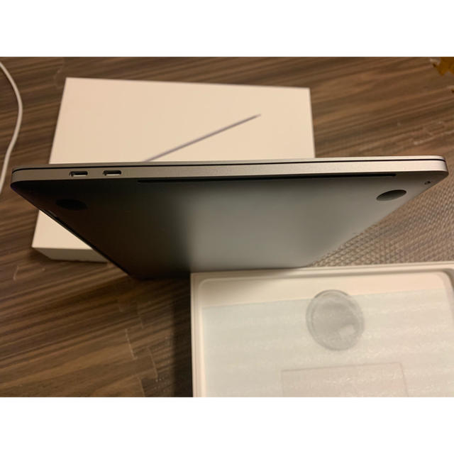 Apple(アップル)のMacBookProMR9T2JA 2.7GHz 16GB SSD2TB us スマホ/家電/カメラのPC/タブレット(ノートPC)の商品写真