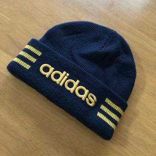 アディダス(adidas)のadidas ニット帽(ニット帽/ビーニー)