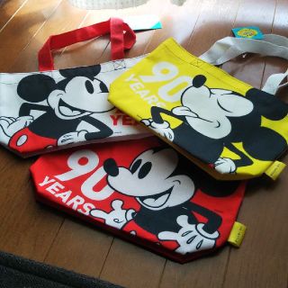 ディズニー(Disney)の【非売品】キリン　ミッキー　トートバック❗(キャラクターグッズ)