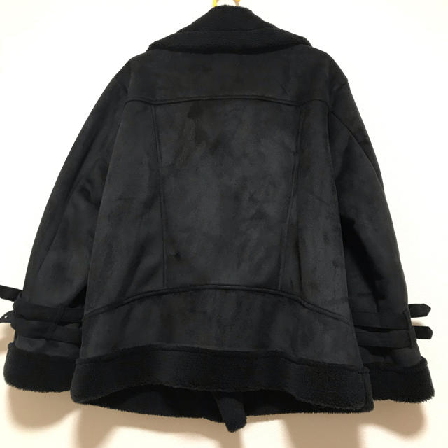 GYDA(ジェイダ)のフェイクムートンボンバージャケット   レディースのジャケット/アウター(ムートンコート)の商品写真