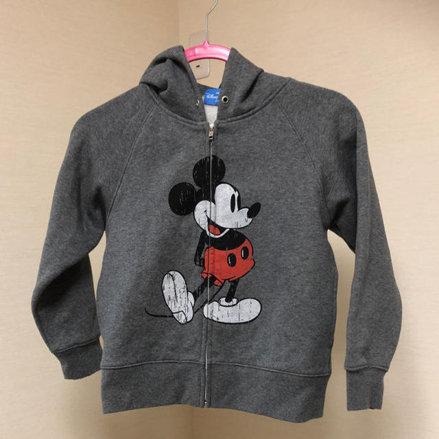 Disney(ディズニー)のディズニーパーカー130㎝ キッズ/ベビー/マタニティのキッズ服男の子用(90cm~)(ジャケット/上着)の商品写真