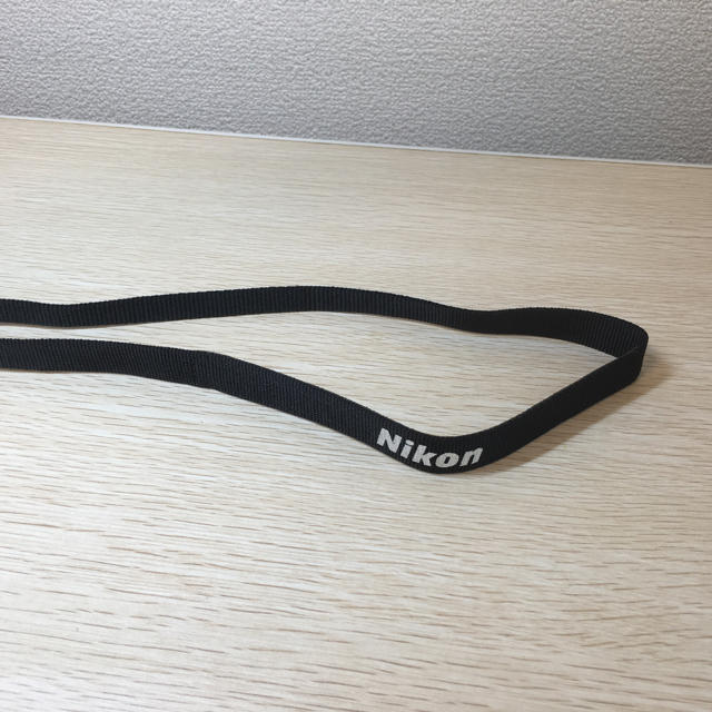 Nikon(ニコン)のepx様専用  Nikon ニコン 純正カメラストラップ スマホ/家電/カメラのカメラ(その他)の商品写真