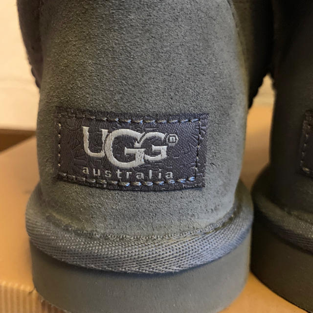 UGG(アグ)の#macchi様専用 UGGアグクラシックショートブーツ レディースの靴/シューズ(ブーツ)の商品写真