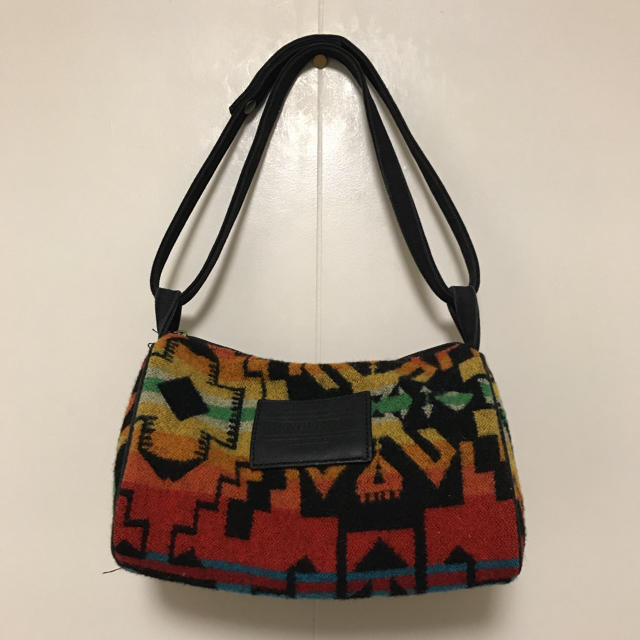 PENDLETON(ペンドルトン)のPENDLETON☆ウールショルダーバッグ レディースのバッグ(ショルダーバッグ)の商品写真