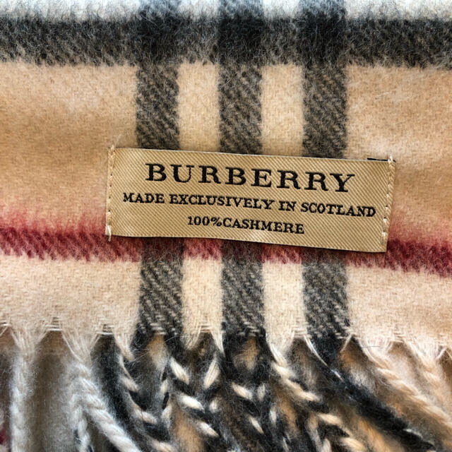 BURBERRY(バーバリー)の未使用BURBERRYバーバリーマフラーカシミヤ100％ レディースのファッション小物(マフラー/ショール)の商品写真