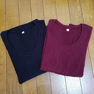 ユニクロ(UNIQLO)の購入前にコメント！様専用　新品　UNIQLO　Tシャツ　２枚セット(Tシャツ(長袖/七分))
