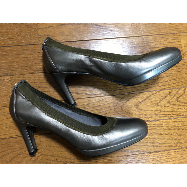 Stuart Weitzman(スチュワートワイツマン)のスチュアート ワイツマン Stuart Weitzman ハイヒール  6N レディースの靴/シューズ(ハイヒール/パンプス)の商品写真