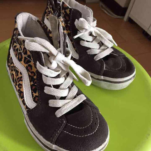 VANS☆ヒョウ柄スニーカー☆17㎝ キッズ/ベビー/マタニティのキッズ靴/シューズ(15cm~)(その他)の商品写真