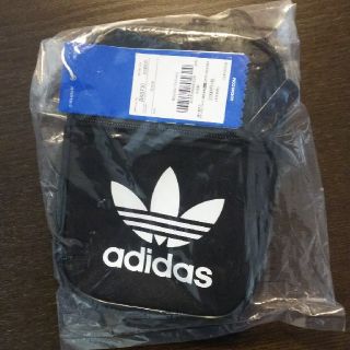 アディダス(adidas)のadidas アディダスショルダーポーチ(ショルダーバッグ)