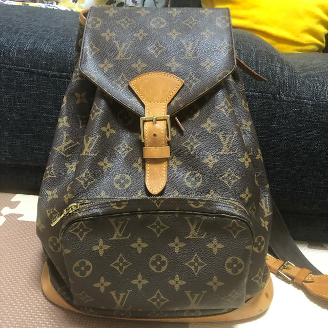 LOUIS VUITTON リュックリュック/バックパック