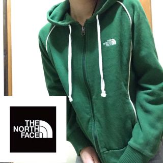 ザノースフェイス(THE NORTH FACE)のTHE  NORTH  FACE ノースフェイス ジップパーカー M サイズ(パーカー)