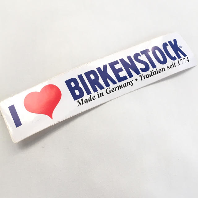 BIRKENSTOCK(ビルケンシュトック)のビルケンシュトック I♡シリーズ ステッカー 自動車/バイクのバイク(ステッカー)の商品写真