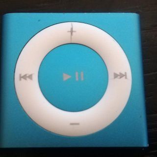 アップル(Apple)のiPod shuffle　2GB(ポータブルプレーヤー)