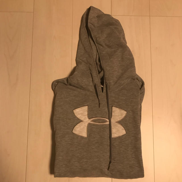 UNDER ARMOUR(アンダーアーマー)のぺぺさん専用 メンズのトップス(パーカー)の商品写真