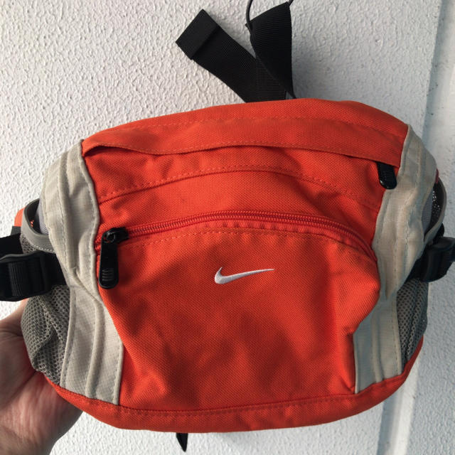 NIKE(ナイキ)のNIKE ボディバッグ メンズのバッグ(ボディーバッグ)の商品写真