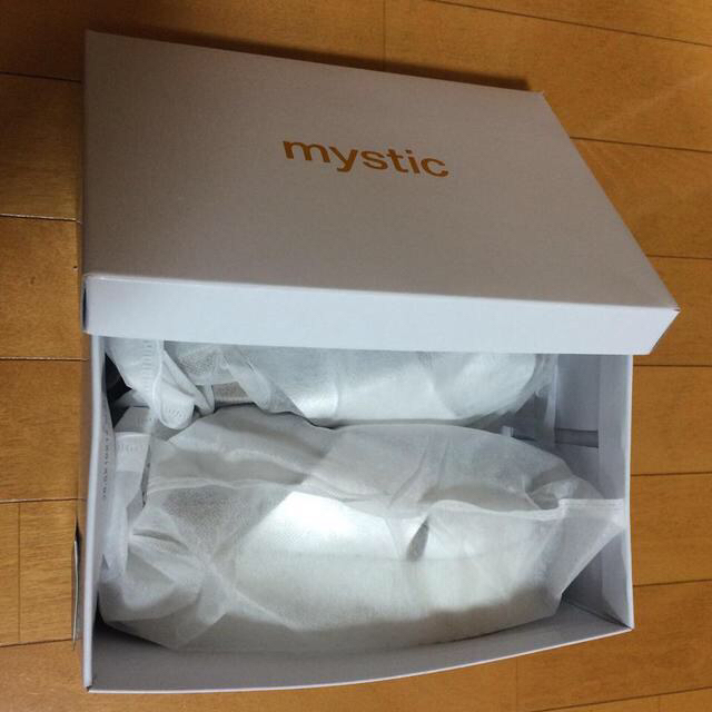 mystic(ミスティック)のmystic♡太クロスサンダル♡シルバー レディースの靴/シューズ(サンダル)の商品写真