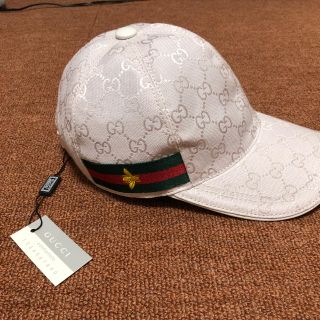 Gucci - GUCCI キャップ ホワイトの通販 by やむろう|グッチならラクマ