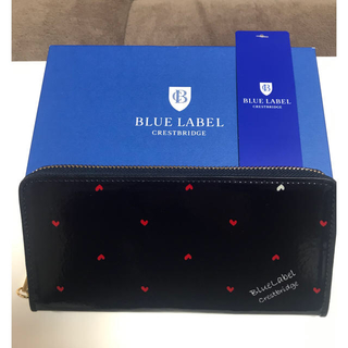 バーバリーブルーレーベル(BURBERRY BLUE LABEL)の新品 ブルーレーベル クレストブリッジ 長財布 ネイビー エナメル(財布)