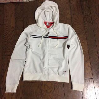 トミーヒルフィガー(TOMMY HILFIGER)のトミージーンズ パーカ(パーカー)