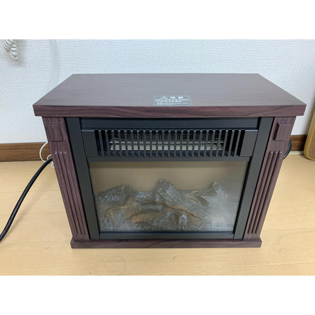 ニトリ(ニトリ)の暖炉型ファンヒーター スマホ/家電/カメラの冷暖房/空調(ファンヒーター)の商品写真