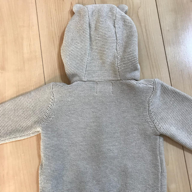 ZARA KIDS(ザラキッズ)の★美品★ ZARA 80 パーカー くま耳 耳つき キッズ/ベビー/マタニティのベビー服(~85cm)(カーディガン/ボレロ)の商品写真