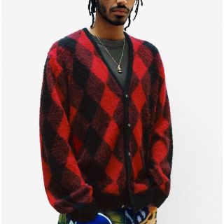 シュプリーム(Supreme)のM 赤 supreme Brushed Argyle Cardigan 18SS(カーディガン)