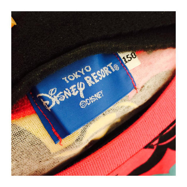 Disney(ディズニー)の新品 未着用ディズニーリゾート Tシャツ レディースのトップス(Tシャツ(半袖/袖なし))の商品写真