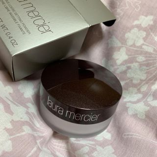 ローラメルシエ(laura mercier)のインヴィジブル ルースセッティングパウダー(フェイスパウダー)