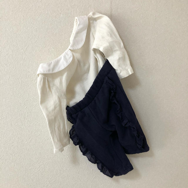 GAP(ギャップ)の新生児 ズボン フリル キッズ/ベビー/マタニティのベビー服(~85cm)(パンツ)の商品写真