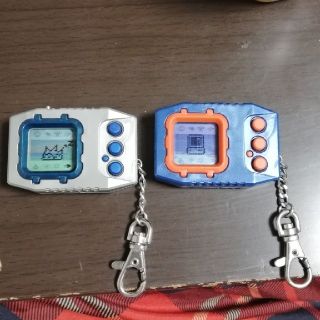 バンダイ(BANDAI)のデジモンペンデュラム(携帯用ゲーム機本体)